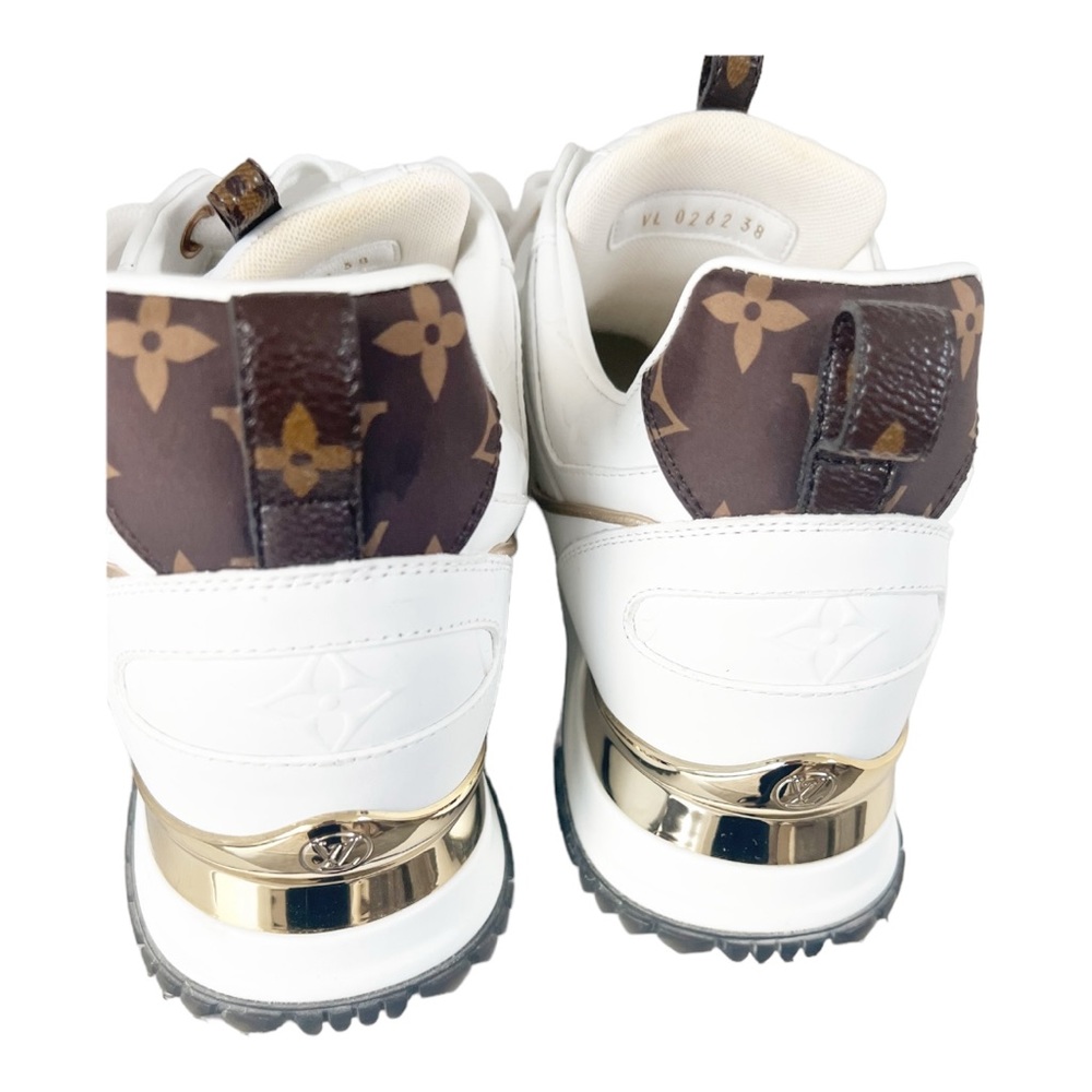 Louis Vuitton Black Run Away Sneaker SZ 38